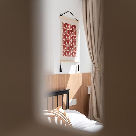 Shanghai Yi Du B&B - 150M Walk From Exit 5 Of Jiashan Road Metro Station Zewnętrze zdjęcie